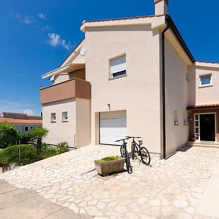 Apartments Miljenko Punat Kültér fotó