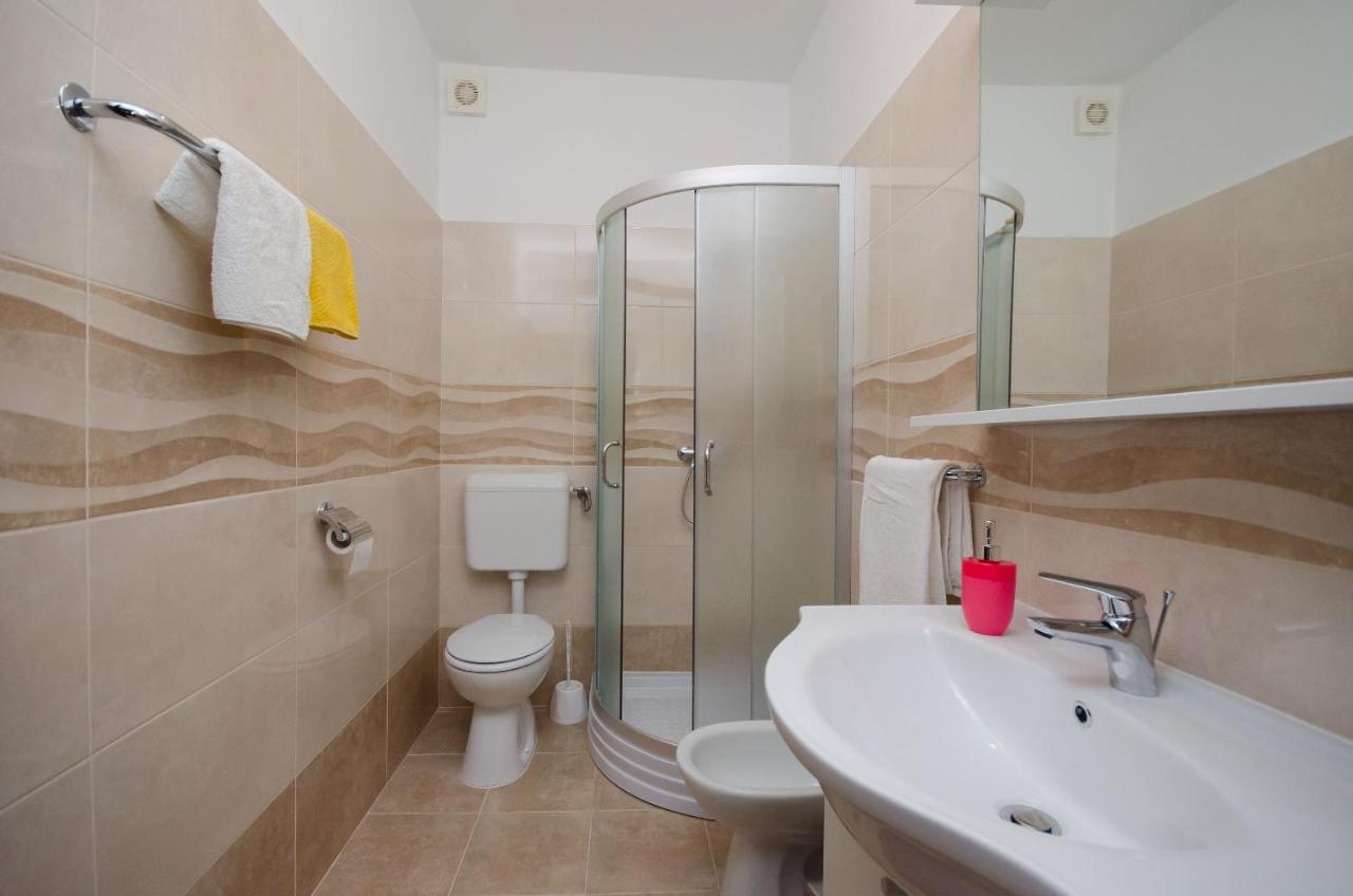 Apartments Miljenko Punat Kültér fotó