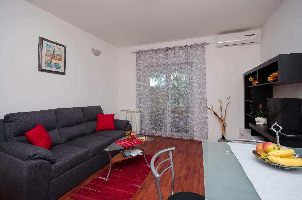 Apartments Miljenko Punat Kültér fotó